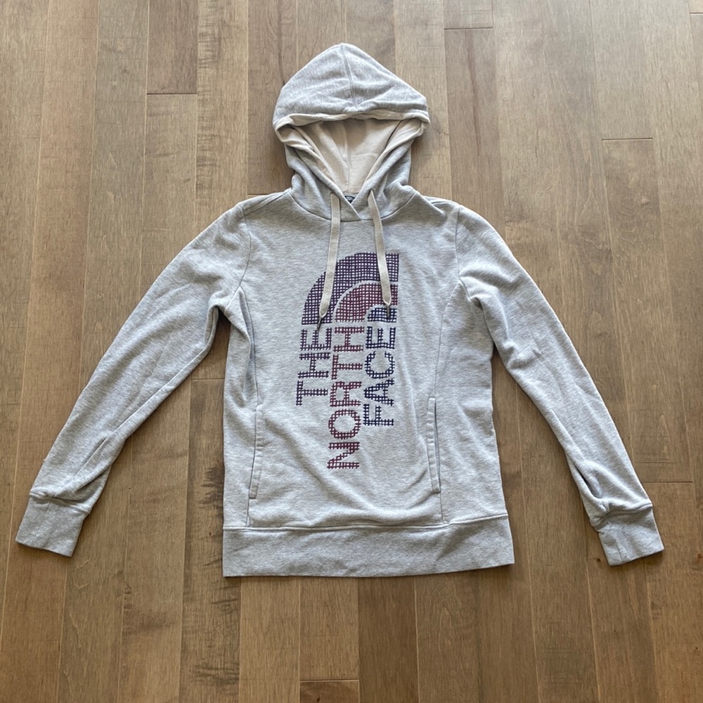 Womens small North Face hoodie.
